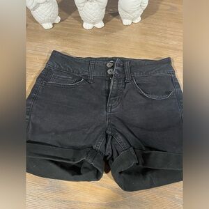 Midi Black Shorts Size 3